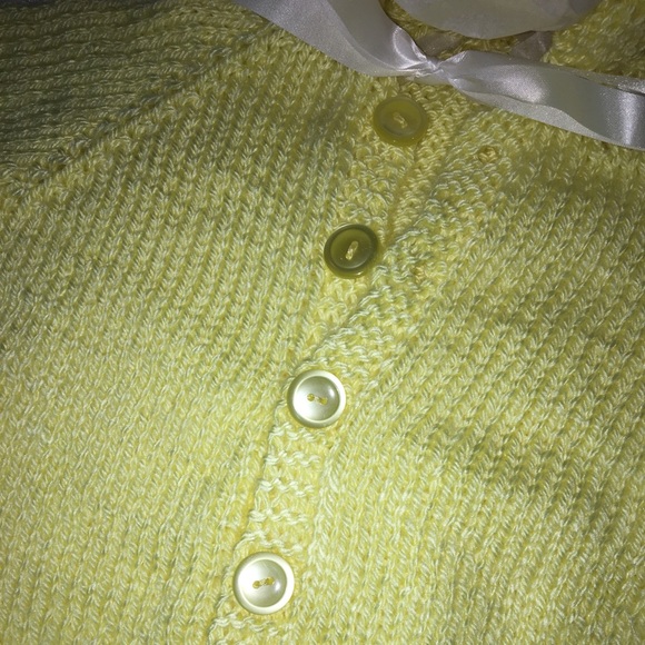 Handmade hooded baby sweater Brand new! - Picture 3 of 3